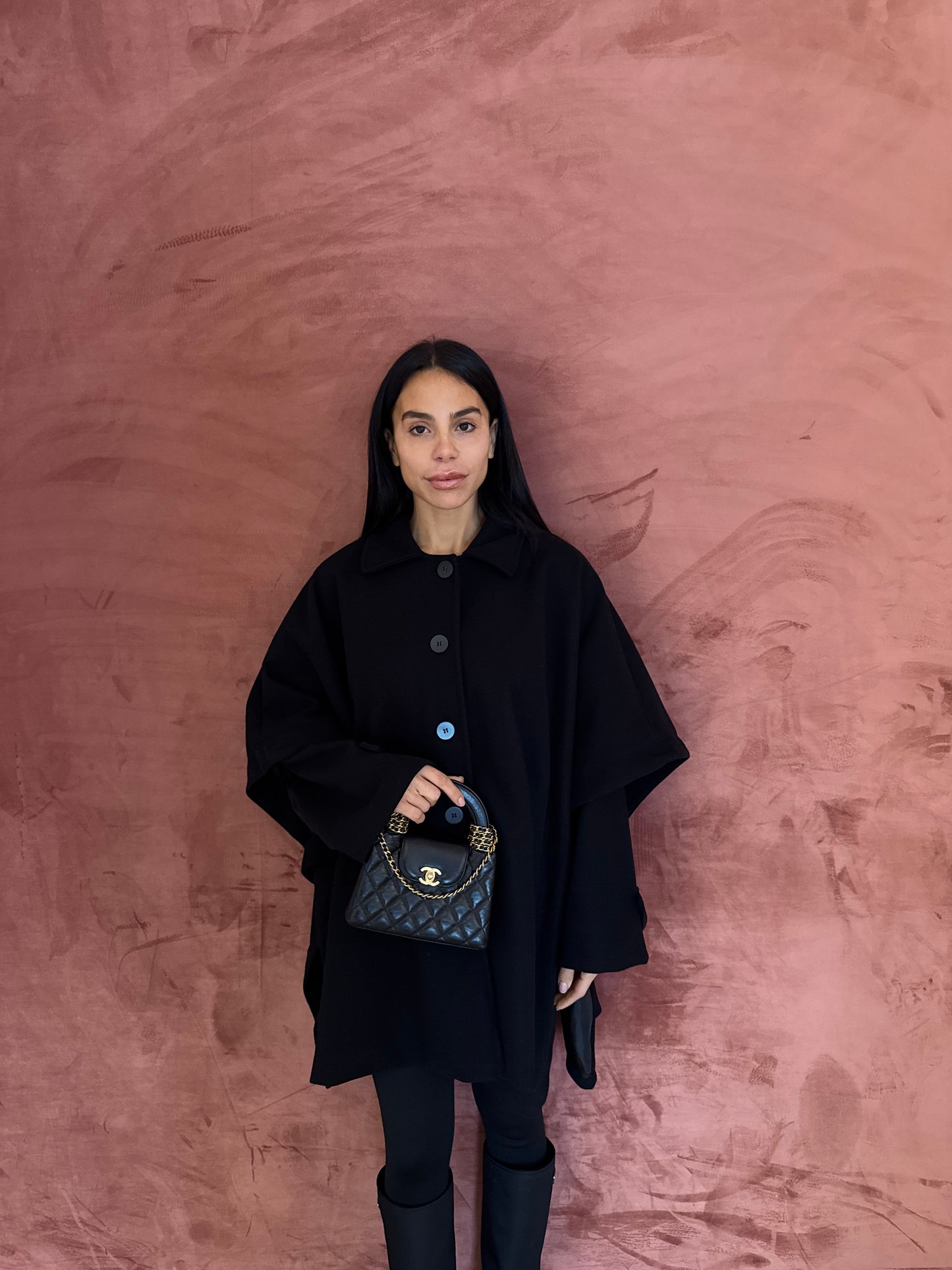 Mantella Paris