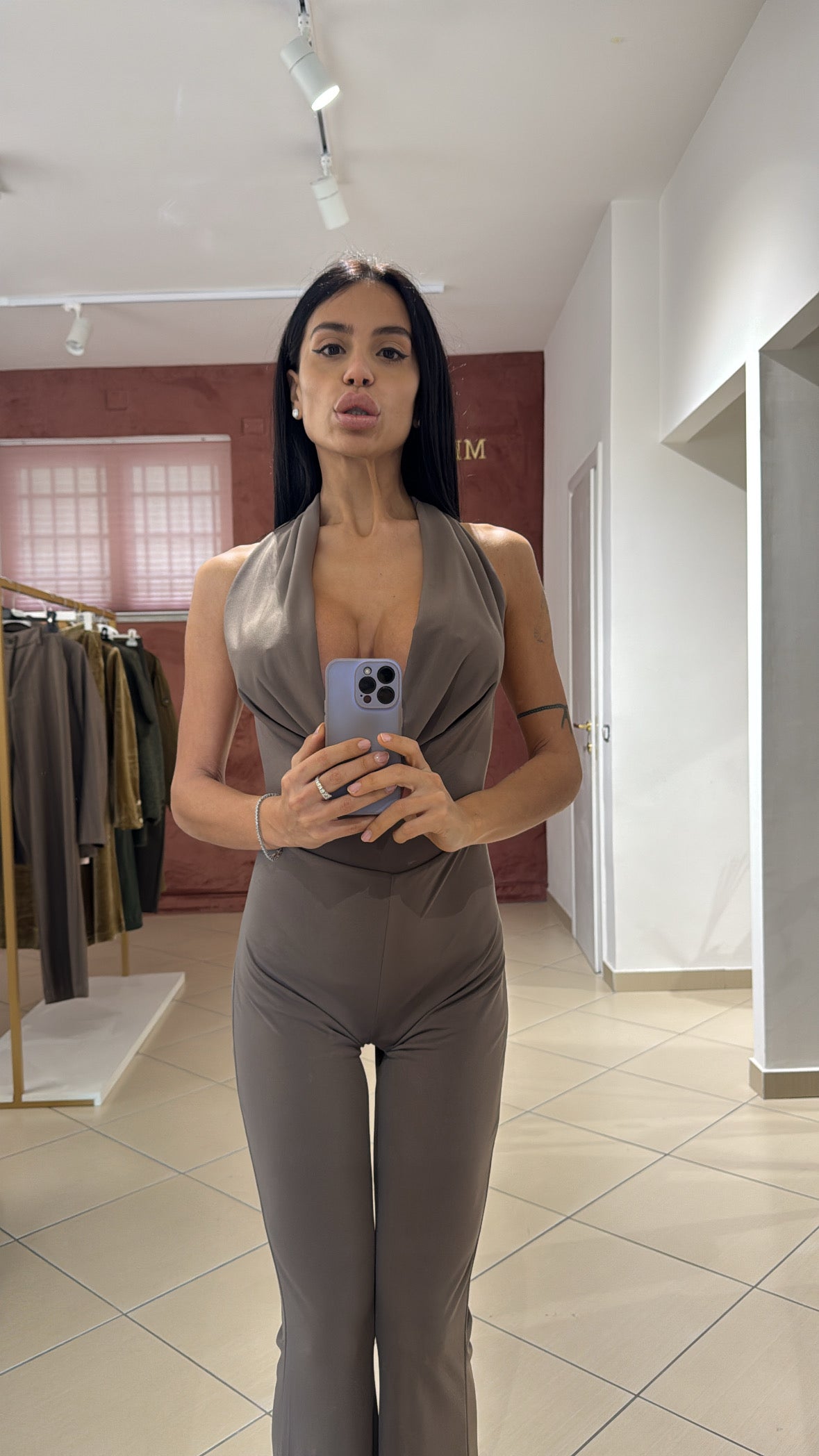 Jampusuit woman
